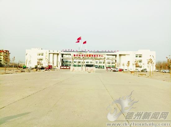 鲁权屯镇：加快推进富民强镇步伐
